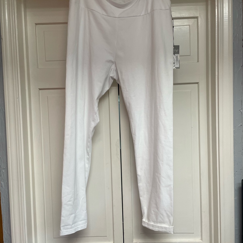 NWT -Habitat White Leggings Cozy Cotton Blend